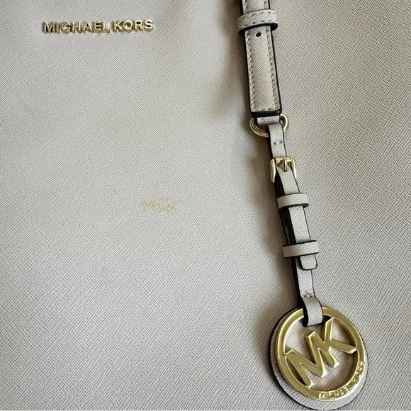 Michael Kors Blush Pink Tote - Picture 5 of 8